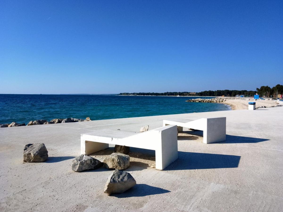 Abelia Sea View Apartment Pula Extérieur photo
