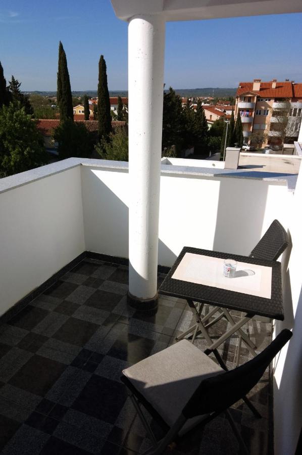 Abelia Sea View Apartment Pula Extérieur photo